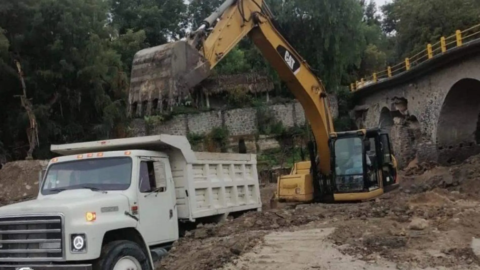 RECONSTRUCCIÓN PUENTE 1